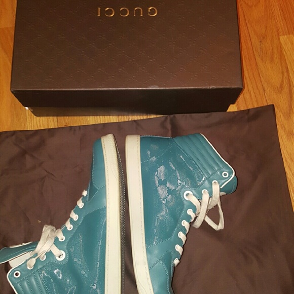 Authentic Mens Gucci Shoes - Picture 2 of 4