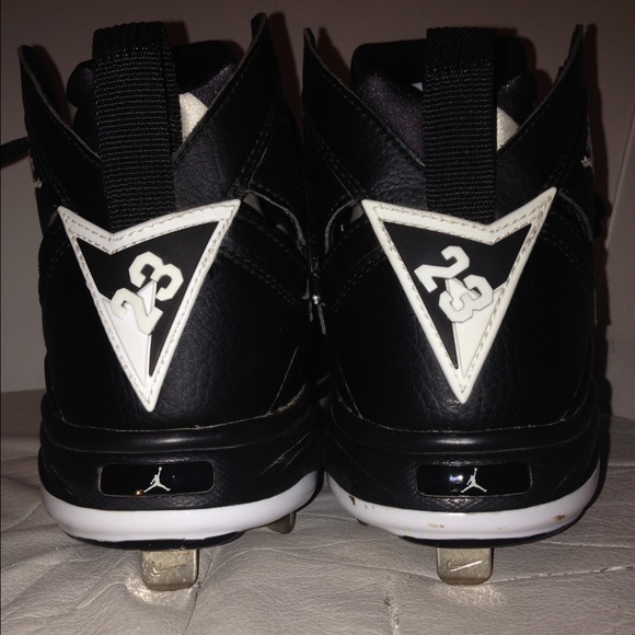 Jordan 7 metal baseball cleats - Picture 2 of 2