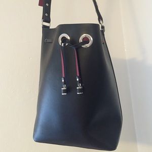 Black Bucket Bag / Perfect condition 10/10
