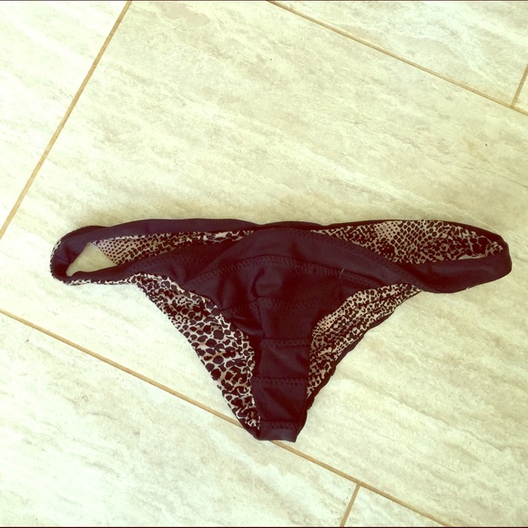 Acacia Jamaica bottom in storm (black) size M