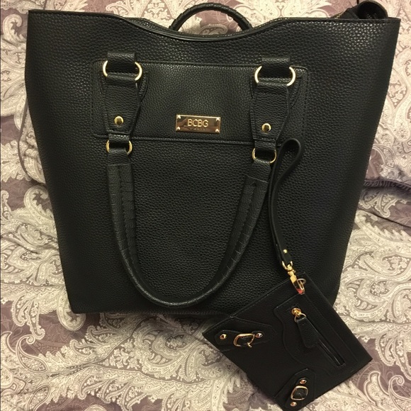 Gorgeous BCBG Purse (black)