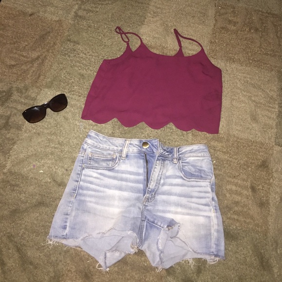 LA Hearts Tops - Adorable maroon scalloped crop top