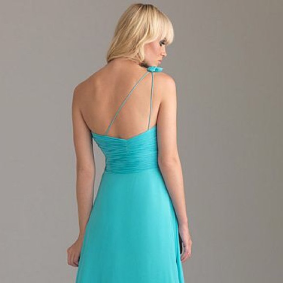 Night Moves Style 6480 Formal Dress - Picture 1 of 2