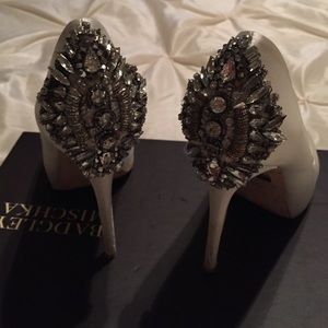 Badgley Mischka ivory bride heels