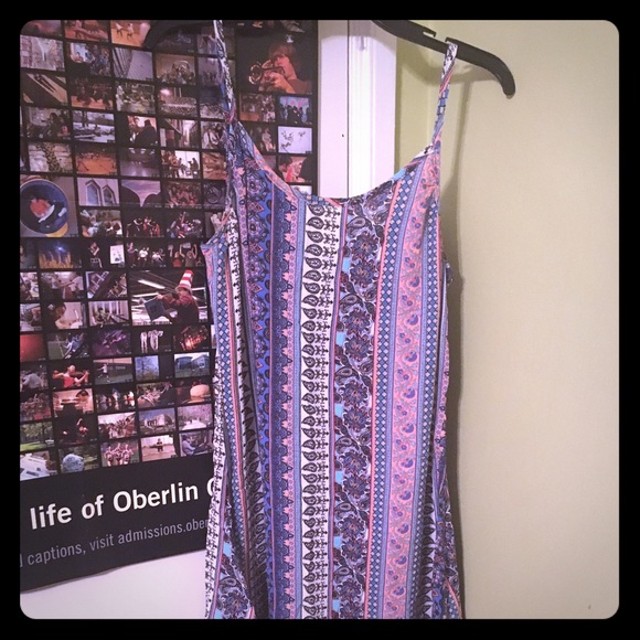 Light multicolored ummer dress