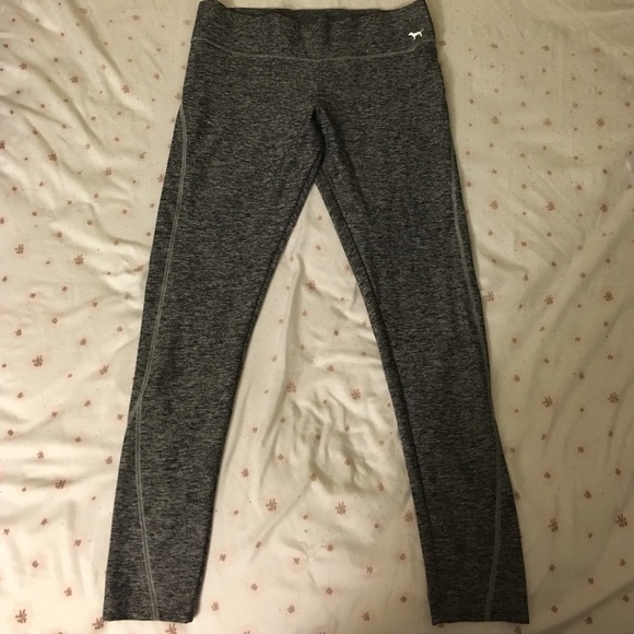 VICTORIA'S SECRET PINK YOGA LEGGINGS SIZE MEDUIM