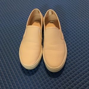 Gap slip-on