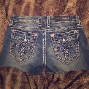 Rock Revival shorts ! Great condition. Size 27