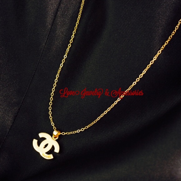 Love Jewelry & Accessories Jewelry - Luxury design C Logo Gold Necklace