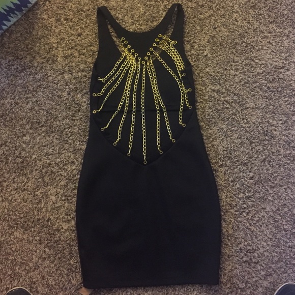 Dress - Picture 2 of 2