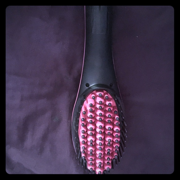 Straightener Brush