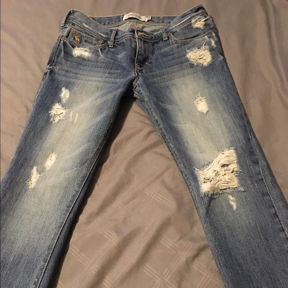 Destroyed Jeans (kid size) - Picture 1 of 3
