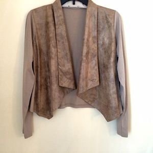 NWOT  Giuliana Cardigan