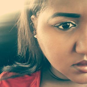 Meet your Posher, Kendra