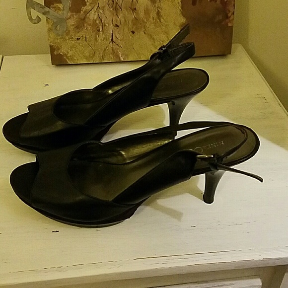 Peep toe heels