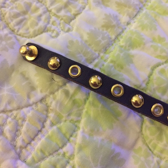 Linea Pelle leather double wrap studded bracelet - Picture 2 of 3
