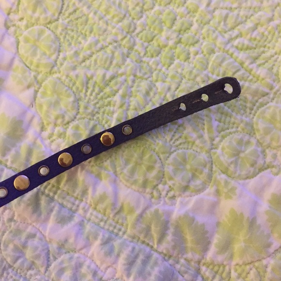 Linea Pelle leather double wrap studded bracelet - Picture 3 of 3