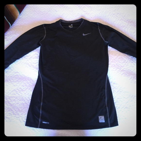 Long sleeve workout top