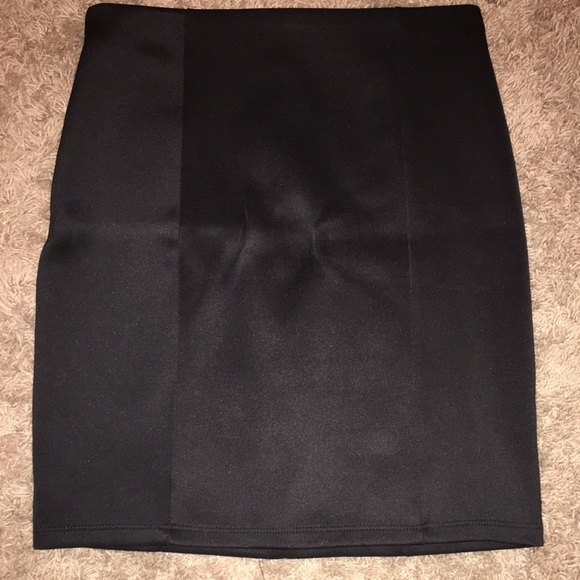 black pencil skirt!