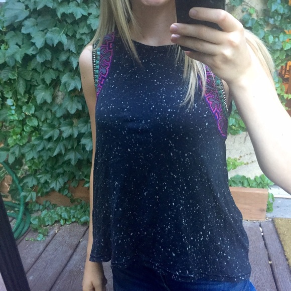 Urban outfitters beaded tank - Picture 1 of 3