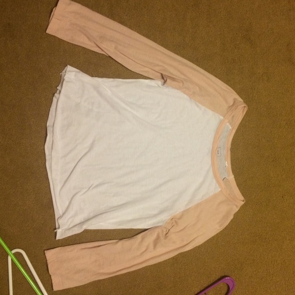 Pacsun baseball tshirt