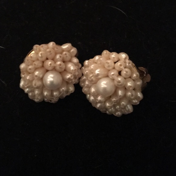 1950s Vintage clip on Pearl cluster earrings
