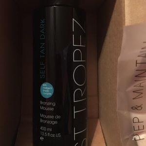 St. tropez dark self tanning mousse w mitts