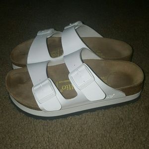 Papillio sandals