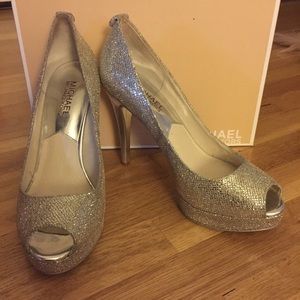 Michael Kors York silver glitter peep toe heels