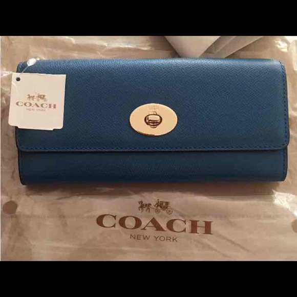 Nwt coach wallet - Picture 1 of 3