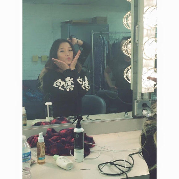 Meet your Posher, Danielle - Picture 1 of 1