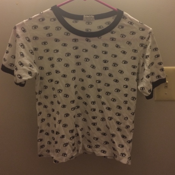 Brandy Melville all eyes Nadine shirt