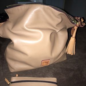 D&B SATCHEL