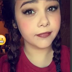 Meet your Posher, Tiffany