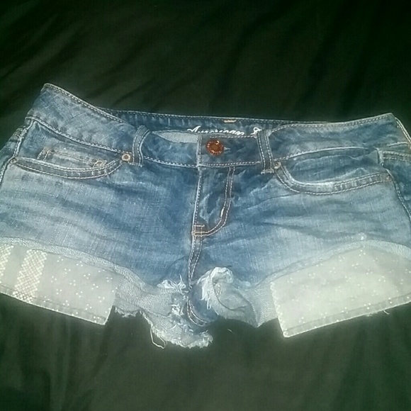American Eagle Size 4 blue denim shorts