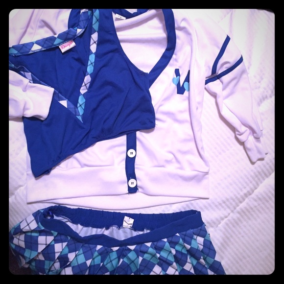 Take your SO to class but keep it classy in plaid!