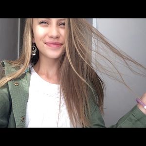 Meet your Posher, Jordyn