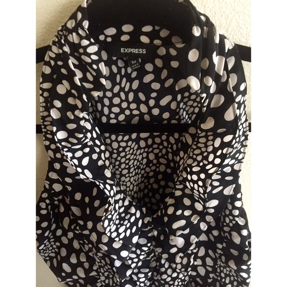 EXPRESS Black & White Print Halter Top Size M