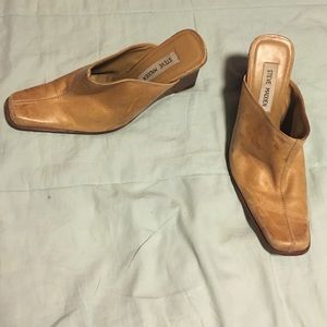 Leather Steve Madden slip on shoes