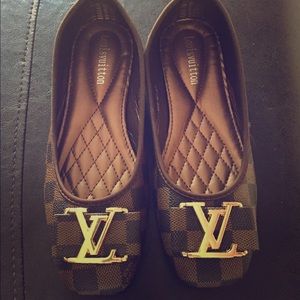 LV flats