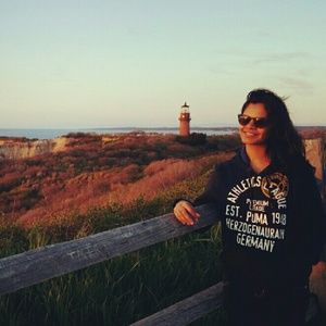 Meet your Posher, Astha