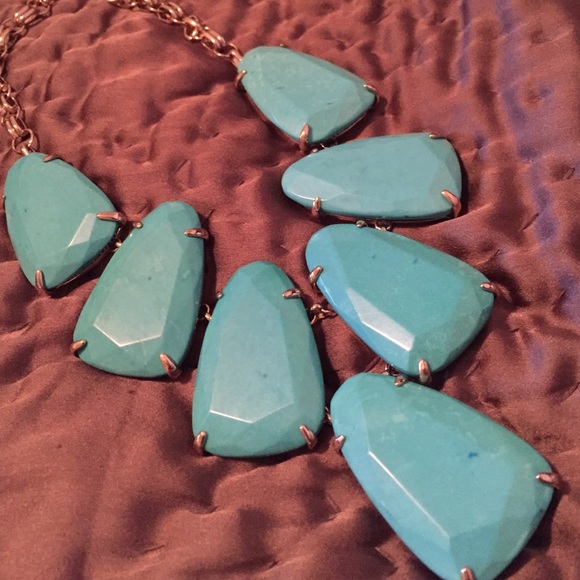 Kendra Scott Harlow Necklace!