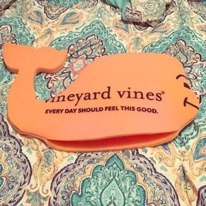 🐳 vineyard vines whale hat!!