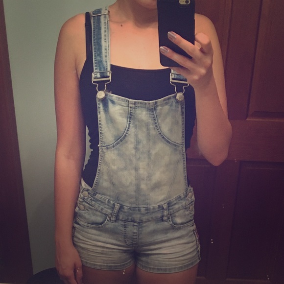 Light wash overall shorts