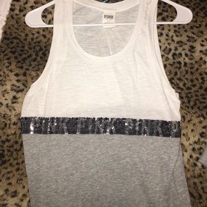 vs pink tank top