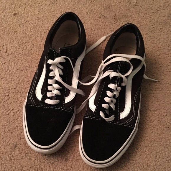 Black classic vans