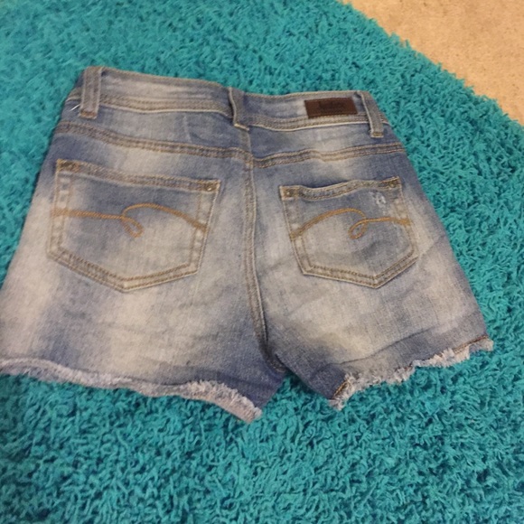 Shorts - Picture 2 of 2