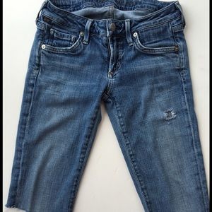 Citizens of humanity cut off jean shorts size 24