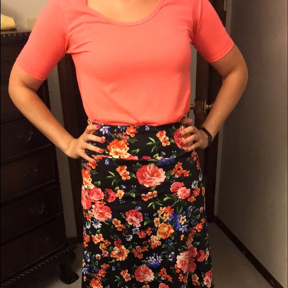 Lularoe azure skirt