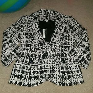 White house Black market blazer